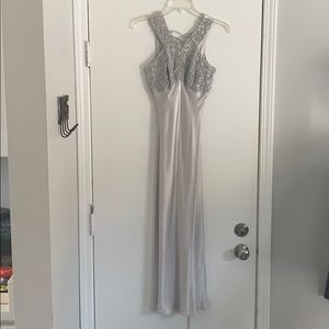 Steppin Out Elegant Gown  Size 3/4